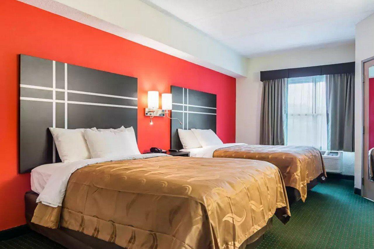 Quality Suites Atlanta Airport East Forest Park Eksteriør billede