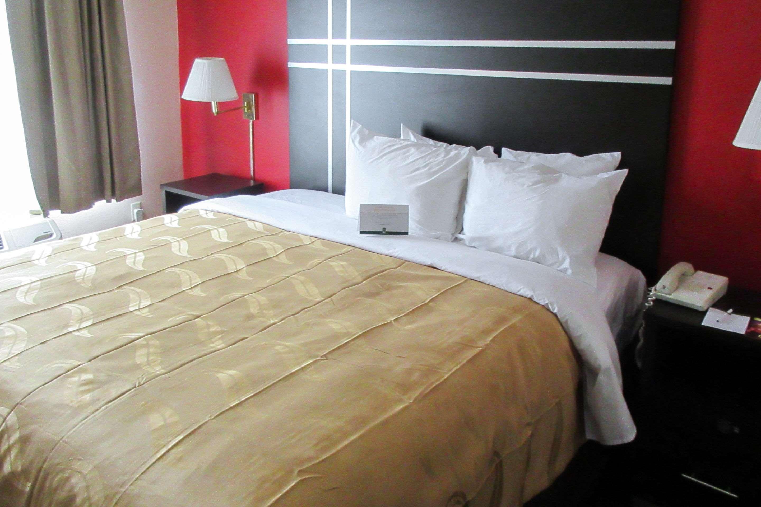 Quality Suites Atlanta Airport East Forest Park Eksteriør billede