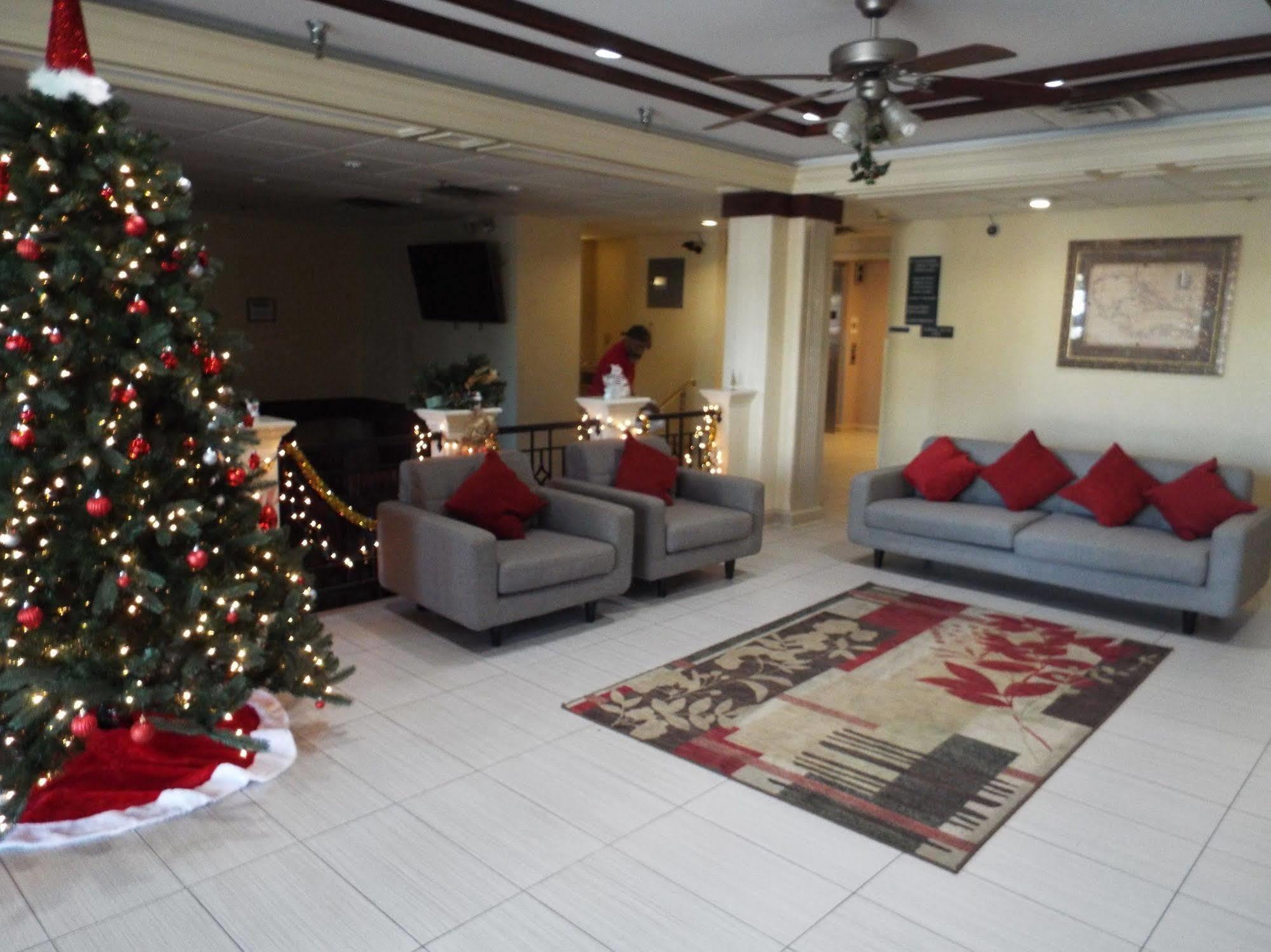 Quality Suites Atlanta Airport East Forest Park Eksteriør billede