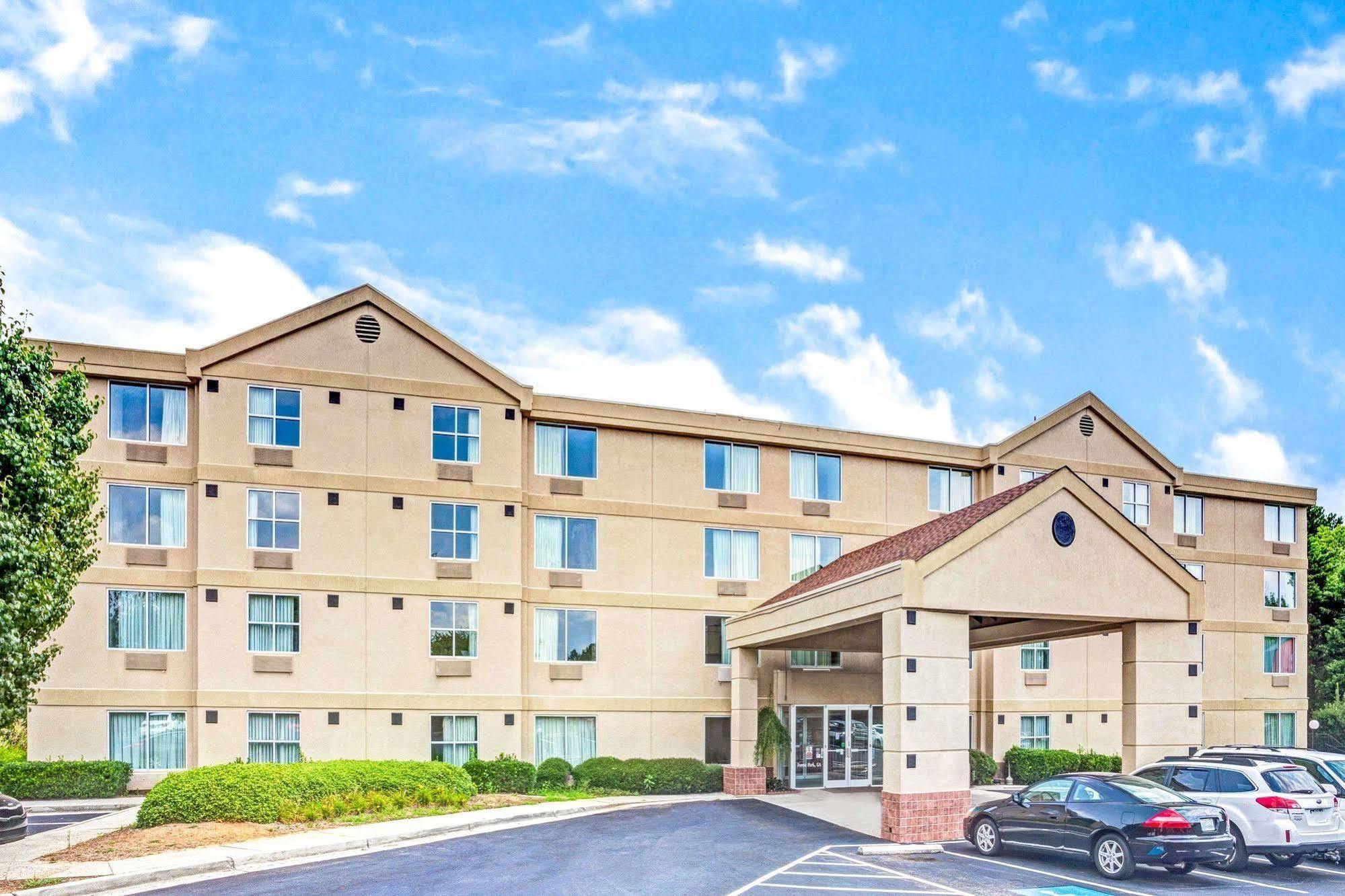 Quality Suites Atlanta Airport East Forest Park Eksteriør billede